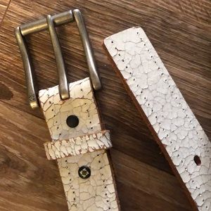 Man Kenneth Cole Italian leather belt 34/85